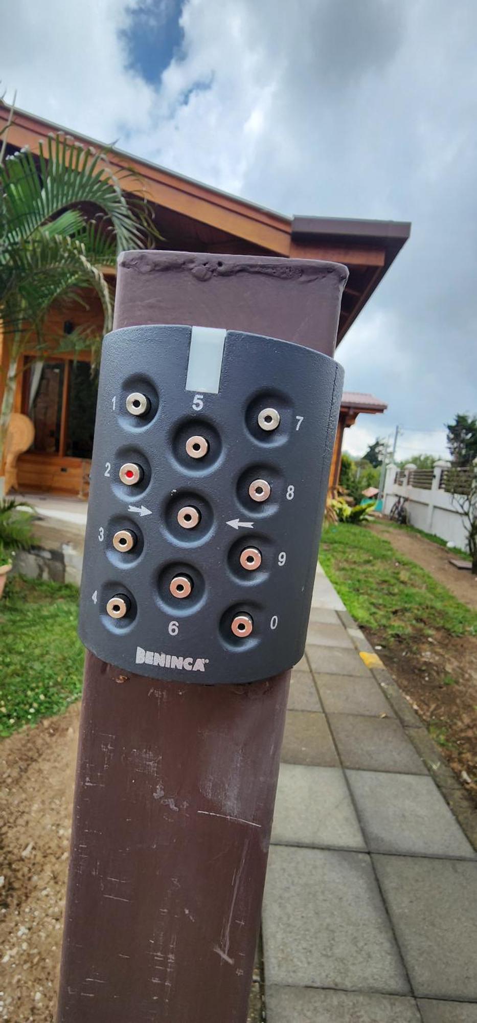 Cabina Monteverde Soan De Montana Apartment Exterior foto
