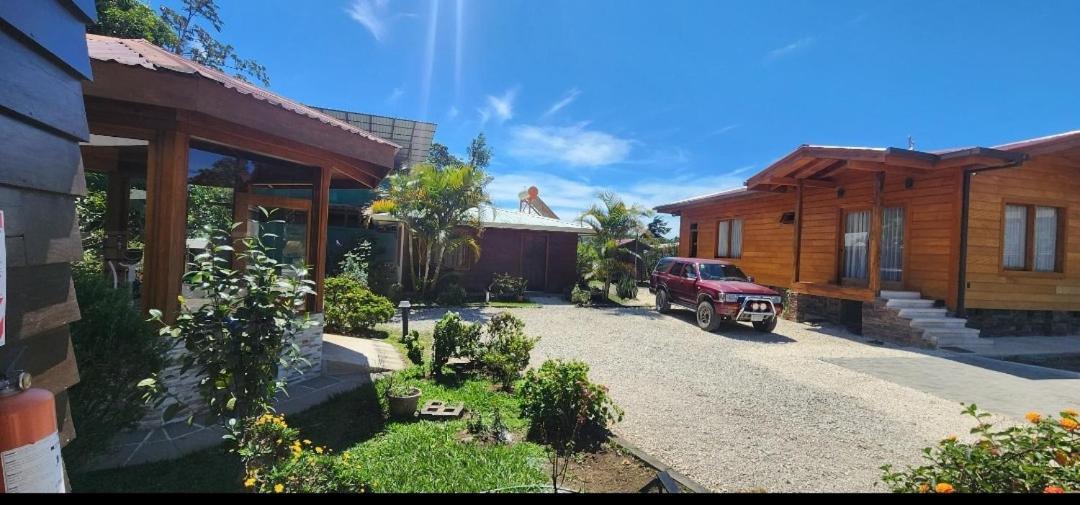 Cabina Monteverde Soan De Montana Apartment Exterior foto
